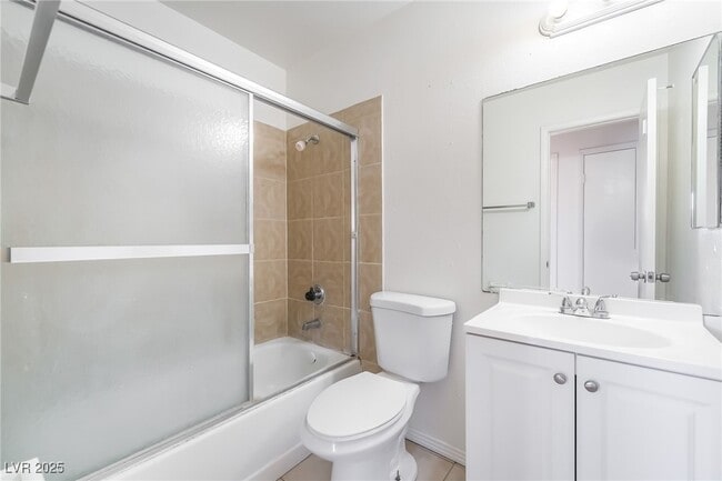 Building Photo - 233 N 18th St