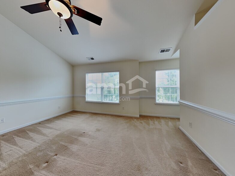 Building Photo - 4276 Kathert Ct