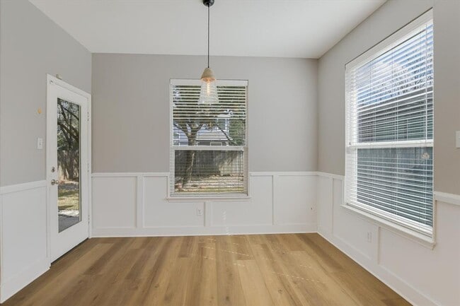 Building Photo - 1420 Huckleberry Ln