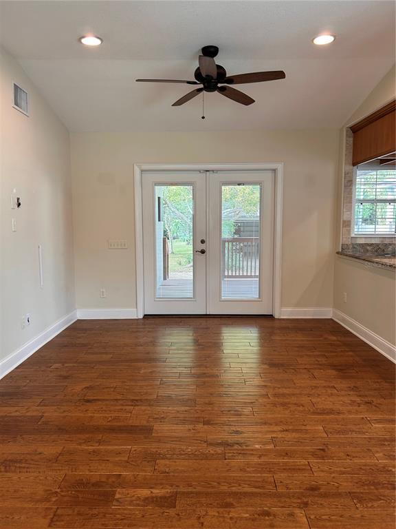 Building Photo - 1315 Westchester Ave