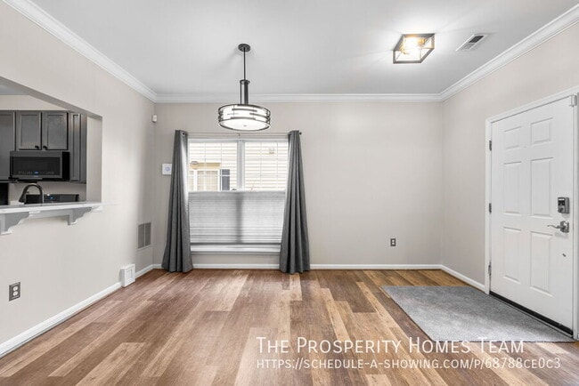 Building Photo - 2012 Cramer Point Ct