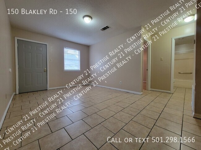 Building Photo - 150 Blakely Rd