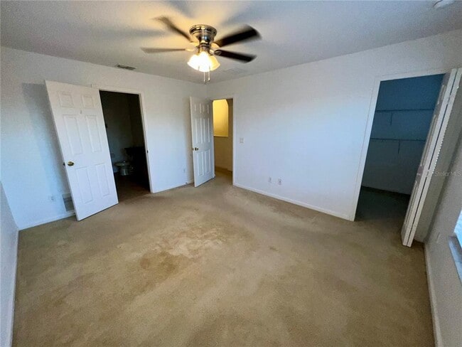 Building Photo - 16416 Cedar Crest Dr