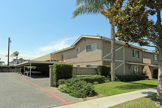 Building Photo - Grove Park Apartments