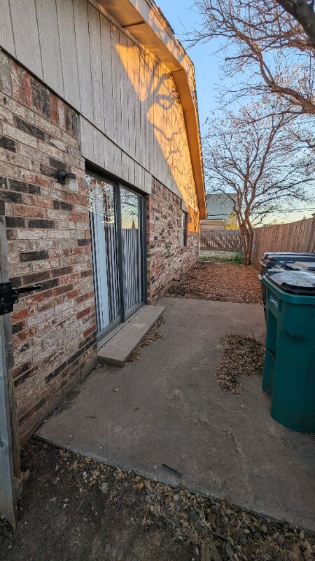 Building Photo - 7126 NW 115th St