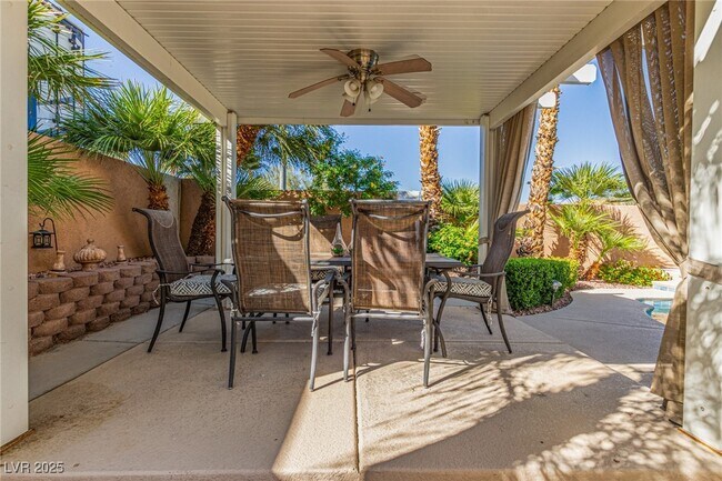 Building Photo - 9523 Coral Bell Ct