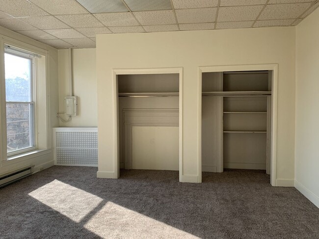 Building Photo - 135 S 2nd St