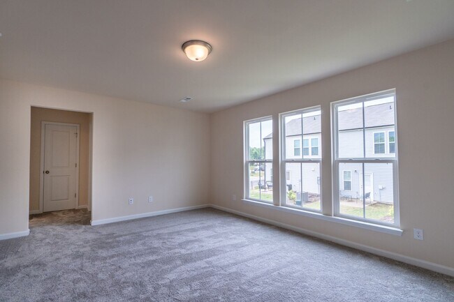 Building Photo - 4001 Beckton Trl