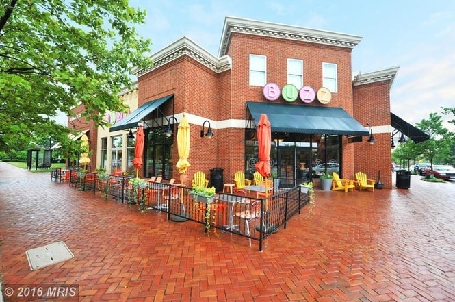 Neighborhood cafe - 1800 West Abingdon Drive