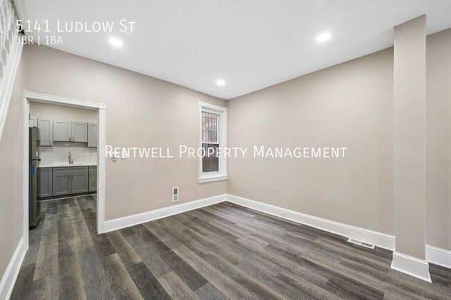 Building Photo - 5141 Ludlow St