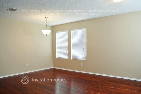Building Photo - 2952 Volturno Dr