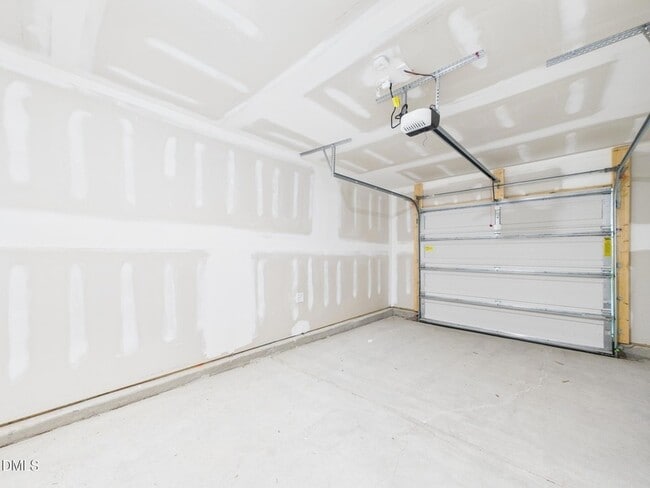 Building Photo - 2709 Chert Ln