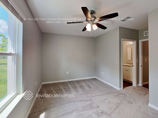 Building Photo - 2409 Prague Ln