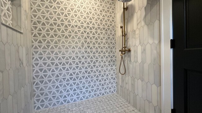 Building Photo - Great House Near Old Town In Fort Collins