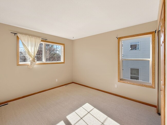 Building Photo - 4885 Merrimac Lane North