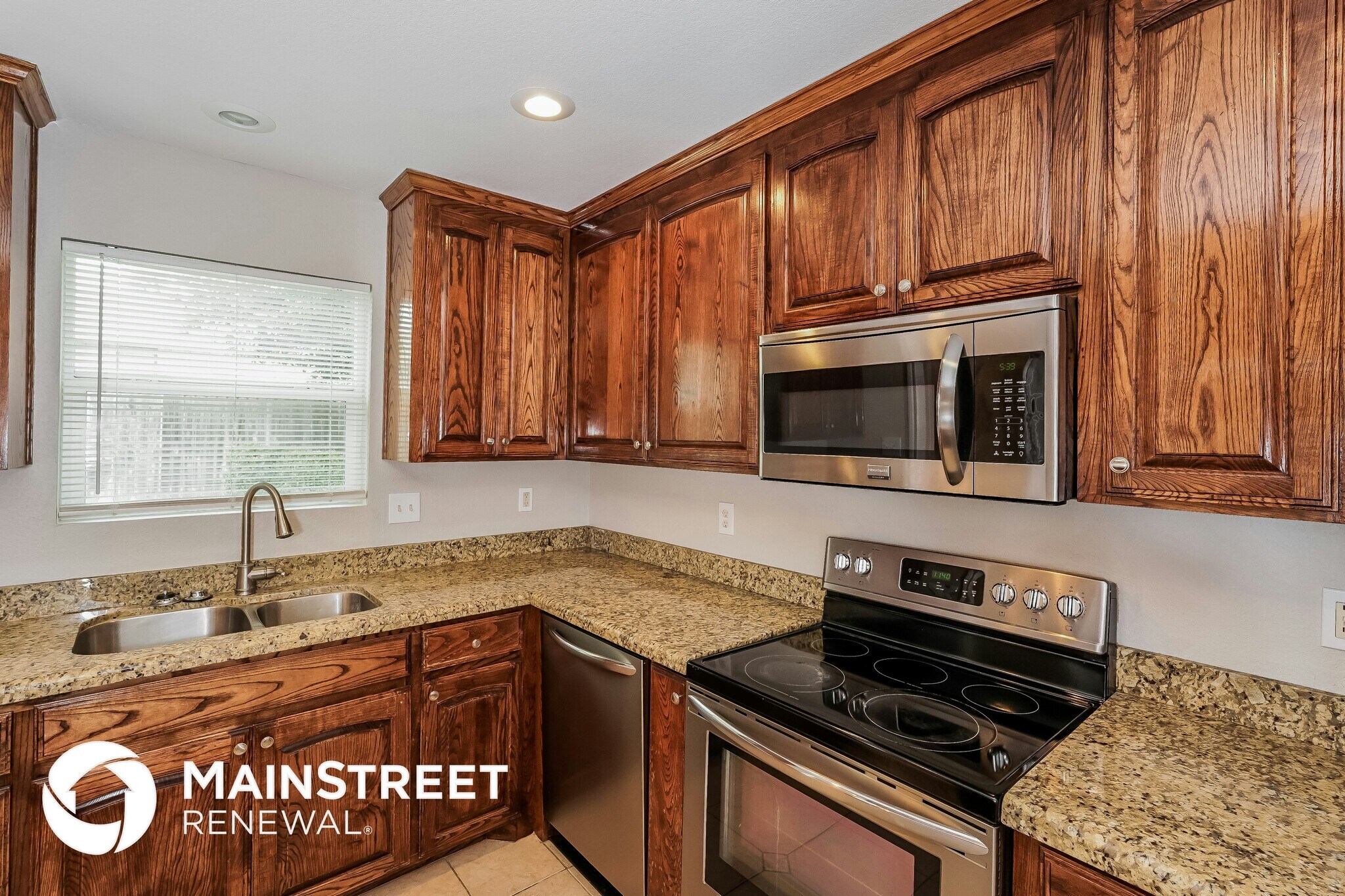 Building Photo - 3020 Laurel Creek Dr