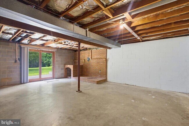 Building Photo - 1447 Knight Ave