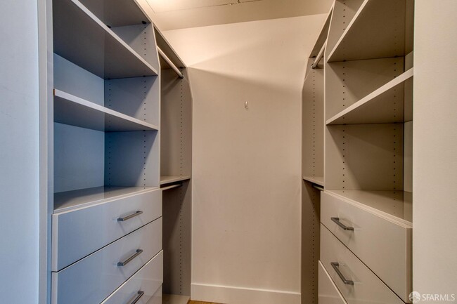 Building Photo - 2177 3rd St