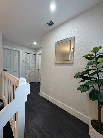 Building Photo - 13299 SW 112th Ter