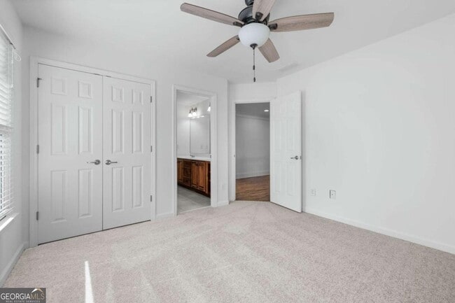Building Photo - 1475 Boomer Cir