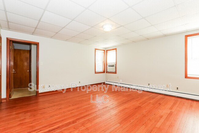 Building Photo - 442 Chews Landing Rd