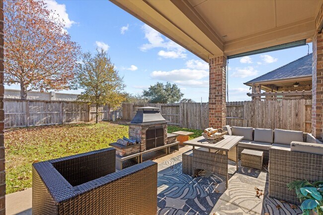 Building Photo - 28111 Helmsman Knolls Dr