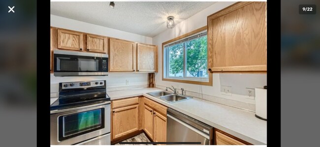Building Photo - 15527 Flyboat Ln