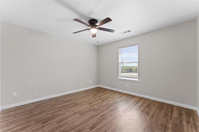 Building Photo - 504 Riverbed Dr