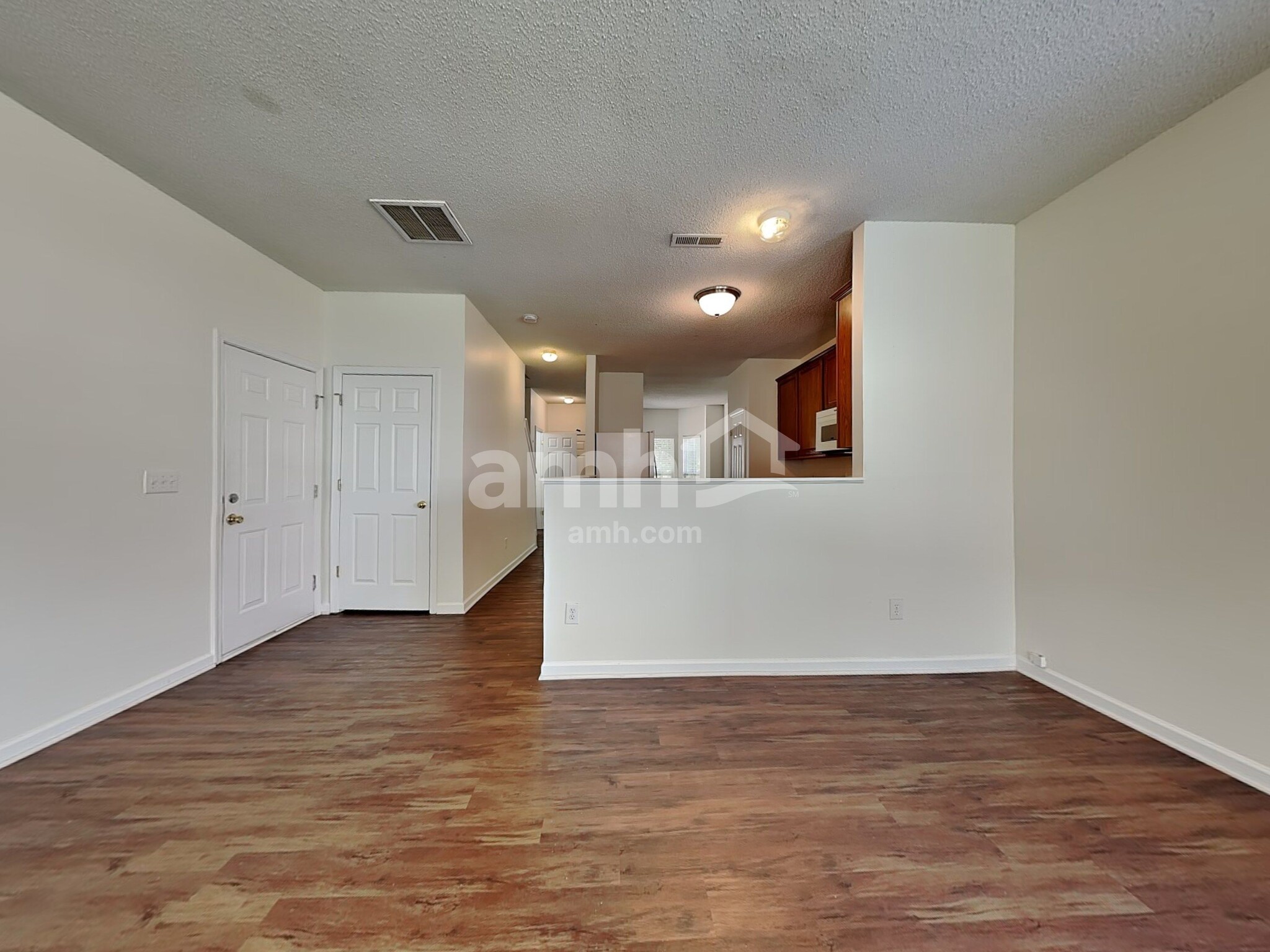 Building Photo - 5 Black Haw Ct