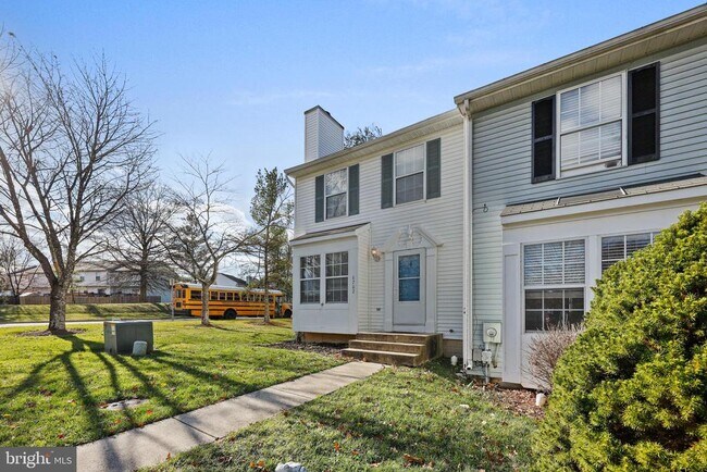 Building Photo - 6702 Mallard Ct