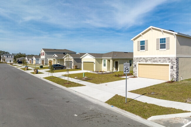 1361 Simmons Rd Kissimmee, FL 34744 - Simmons Trace