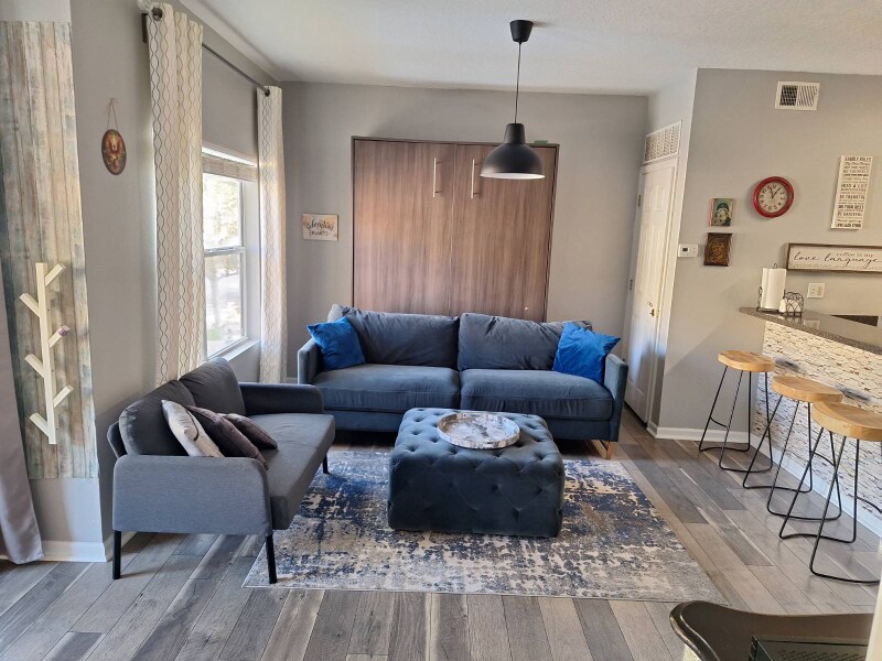 Building Photo - 10764 70th Ave