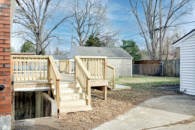 Building Photo - 3630 Windward Way