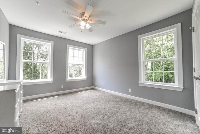 Building Photo - 416 Mill Swamp Rd