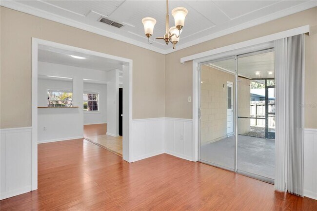 Building Photo - 4521 Conway Gardens Rd