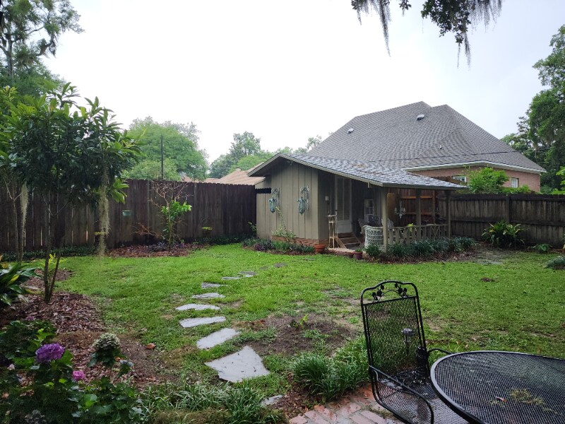 Building Photo - 6523 Village Point Dr