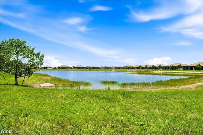 Building Photo - 14050 Pine Lodge Ln