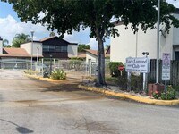 Building Photo - 3200 NW 5th Terrace