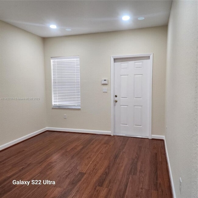 Building Photo - 22120 SW 93rd Pl