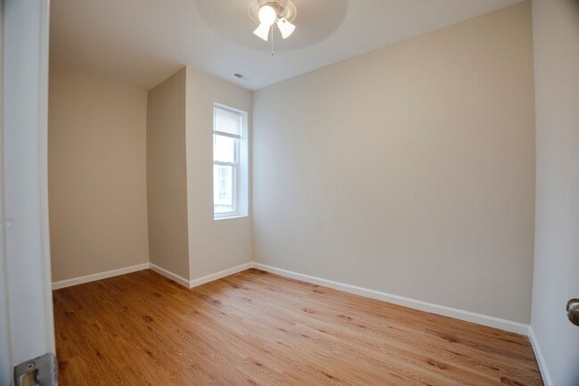 Building Photo - ???Newly Renovated MODERN 3BR and 1.5Bath Home in Mount Airy