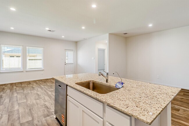 Building Photo - 30846 Brightwell Bnd