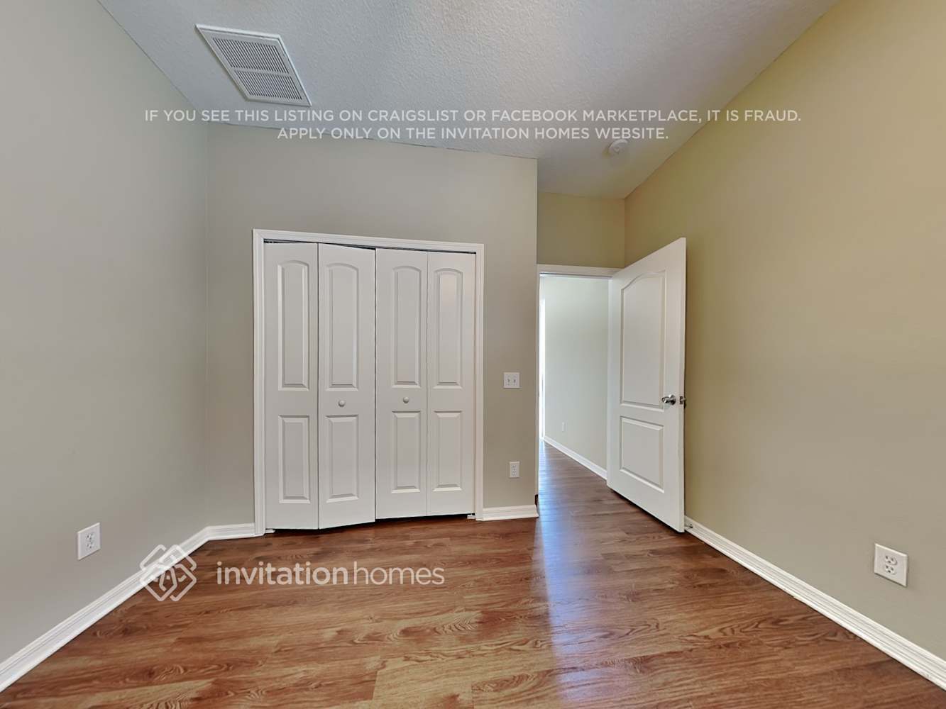 Building Photo - 10417 Meadow Spring Dr