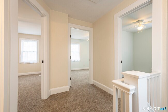 Building Photo - 15 Cowles St