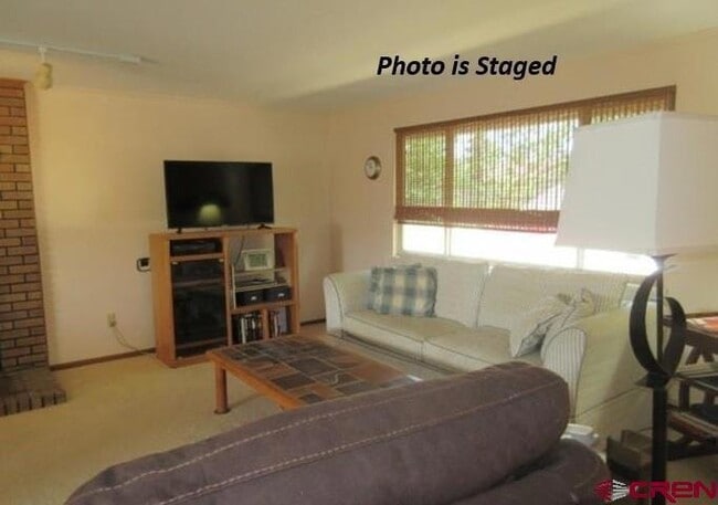 Building Photo - 2305 Pelota Dr