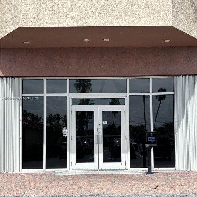 Building Photo - 3880 N Hwy A1A