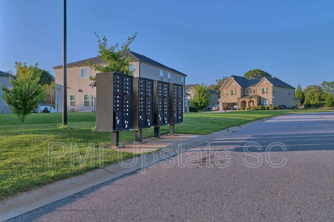 Building Photo - 2310 Ditton Ct