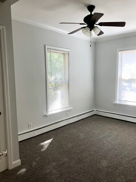 bedroom4 - 206 N Normal St
