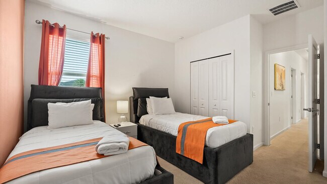 Building Photo - 4571 Cabello Loop