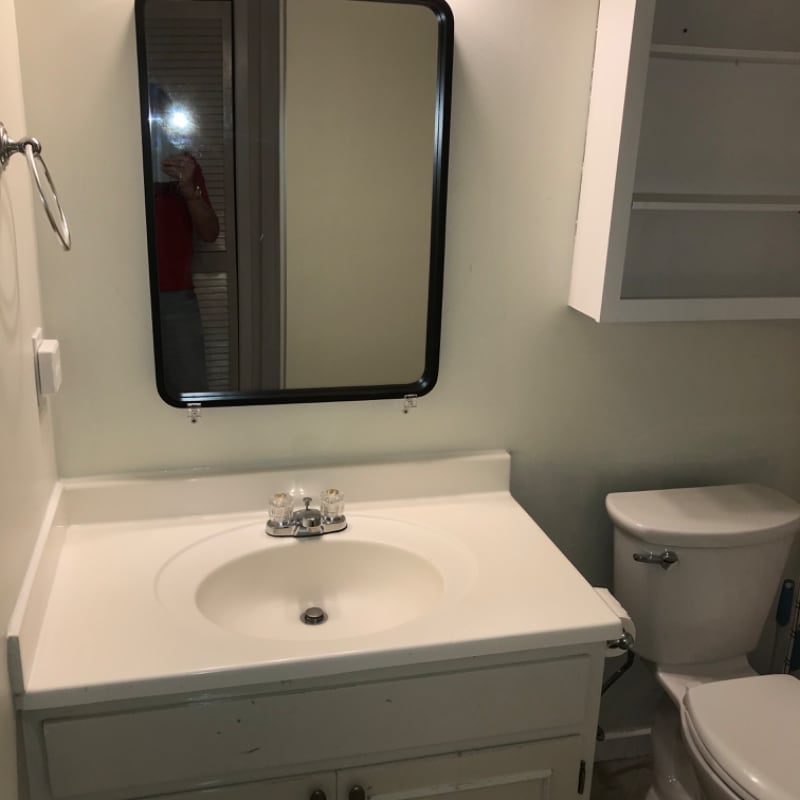 Building Photo - 202 Island Dr
