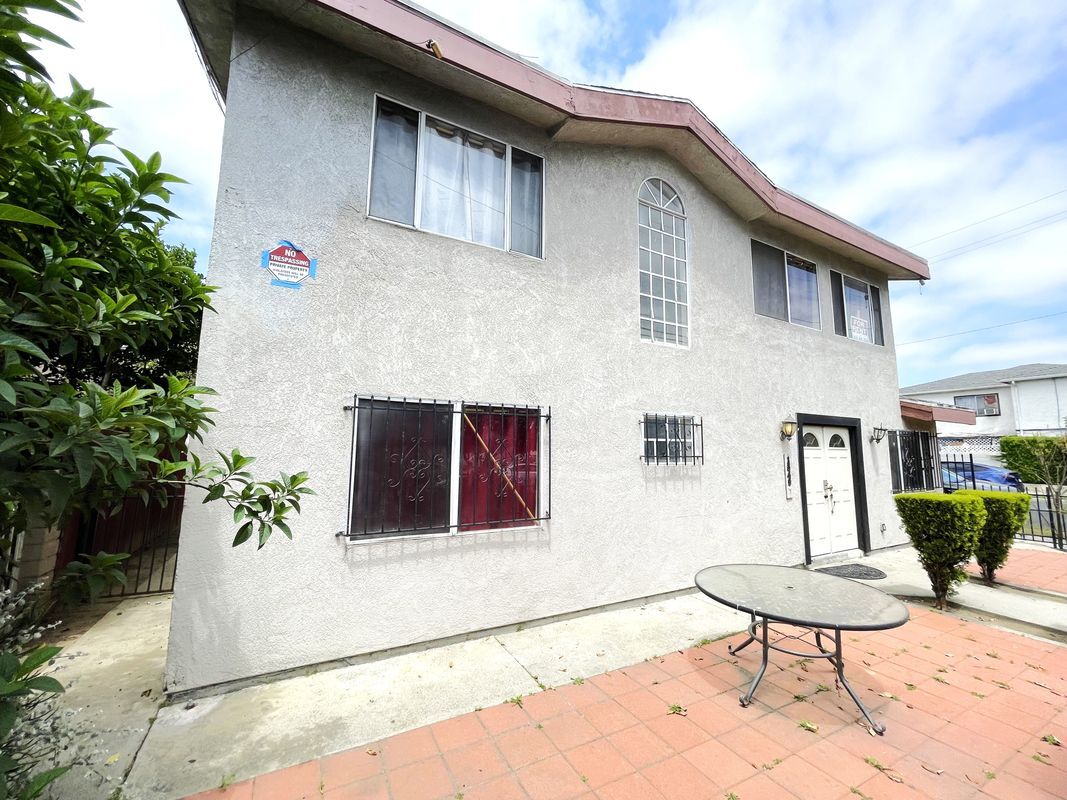 Building Photo - 1349 Walnut Ave